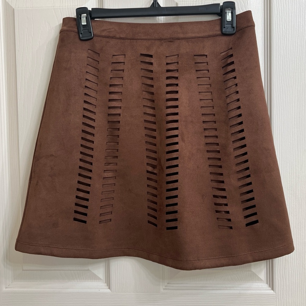 Romeo & Juliet Couture Brown A-Line Skirt with Cut Out